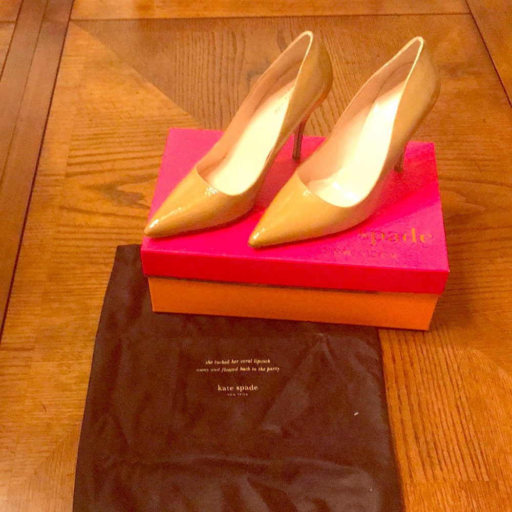 Kate Spade NIB Licorice patent leather pumps 6.5 M